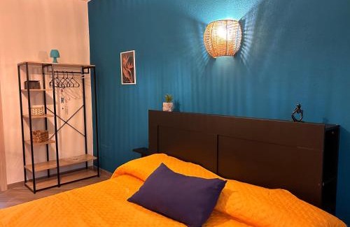 Demonte House | Giraluna: Guest Rated 9.6, Pet & Child Friendly Retreat