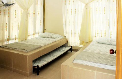 Girardot House | Discover Girardot Cabañas - Balcón de Guabinal Retreat