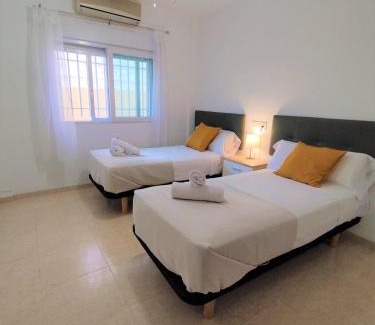 Daimuz Apartment | Pet-Friendly Girasol by Concept Flats with Oceanfront Views