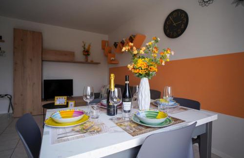 Sesto Calende Apartment | Girasole Suite Leonardo Academy, MXP & Lakes