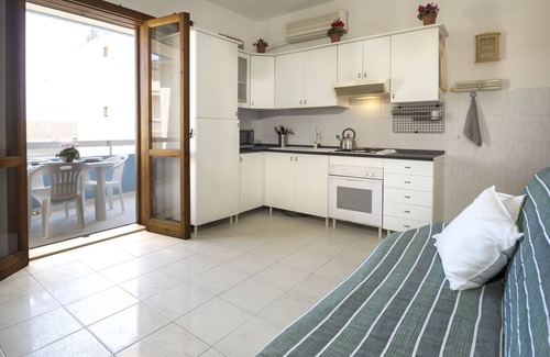 Casuzze Apartment | Discover Girasole's Apartment in Beautiful Casuzze Village