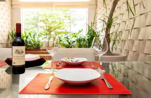 Ipanema Apartment | Garota de Ipanema: Oceanfront Getaway with Breakfast Included