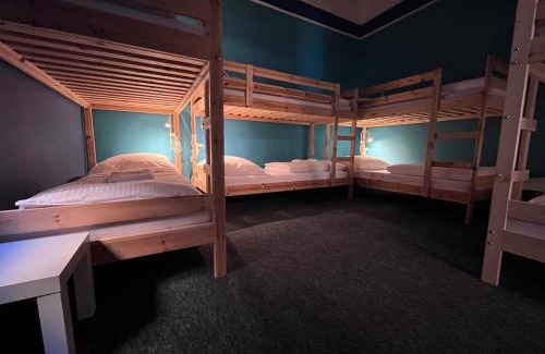 Wesoła Zachod Hostel | Girls Only Hostel