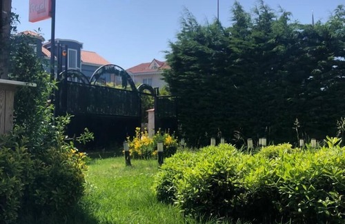 Arnavutkoy Villa | Budget-Friendly Stay Near Gis Airport with Great Amenities