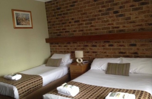 Gisborne Hotel | Cozy Gisborne Motel with Breakfast & Family-Friendly Amenities