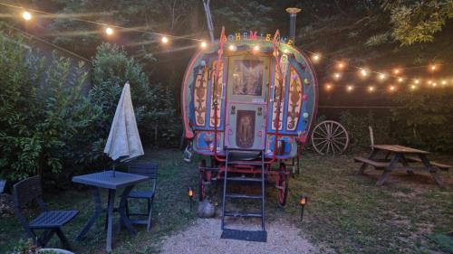Grolejac House | Pet-Friendly Git'an Périgord la bohémienne with Ocean Views