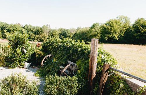 Willies House | Pet-Friendly Gite Avesnois: Review Score 9/10 & Hot Tub