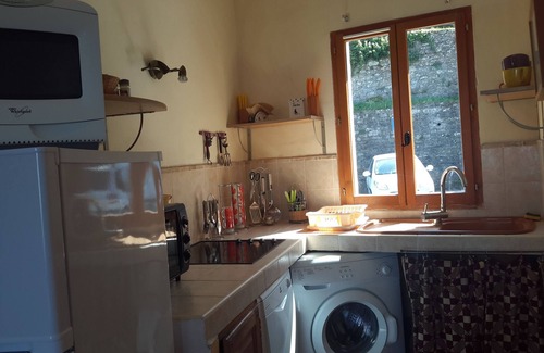 Loreto-di-Casinca Cottage | Relax at Gite 2 épis with Ocean View & Pool Access