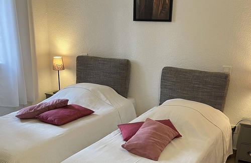 Laudun House | Cozy Retreat for Two at Domaine des Mille Pierres