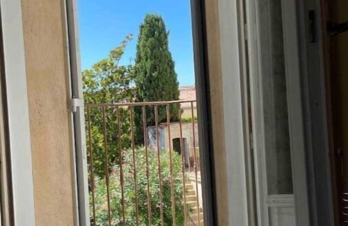 Bezouce House | Cozy Getaway with Pool and Ocean View at La Closerie de Besocia