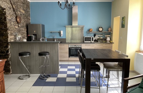 Sant'Andrea-di-Bozio House | Gite Near Corte: Top-Rated Stay with Pool and Spa