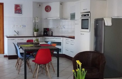 Binic Cottage | Oceanfront Retreat Near Binic Port – Guest Rated 9.6/10