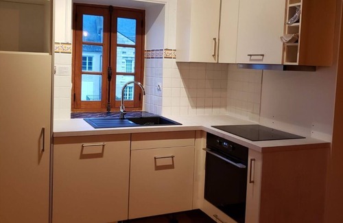 Montreuil-Bellay Apartment | Historic Gite in Montreuil Bellay with Private Pool & Breakfast