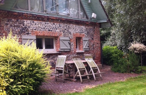 Saint-Aubin-le-Cauf House | Relaxing Gite 6 Pers La Bouverie with Pool & Breakfast