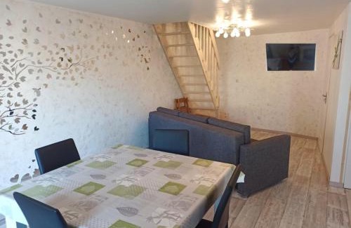 Floirac House | Family-Friendly Gite La Floiracaise for a Memorable Stay