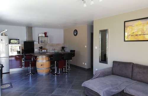 Escales House | Family-Friendly Gite with Pool, Garden & Ocean Views
