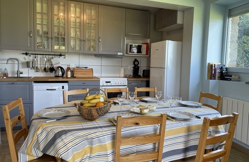 Tregunc Cottage | Family-Friendly Gîte with Pools & Beach Access - Rated 9.8