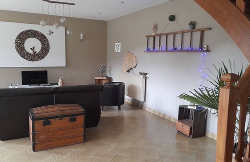Borreze House | Tranquil Countryside Getaway with Family-Friendly Amenities