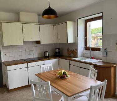 Marizy Apartment | Comfortable Gîte A La Ferme: Pet & Child Friendly Retreat