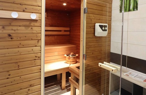 Arnac Cottage | Cozy Retreat at Gite Arnac: Perfect for Families and Pets