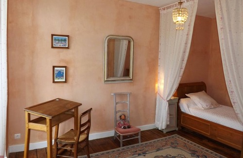 Arpajon-sur-Cere Cottage | Gite Arpajon-sur-Cère, 3 bedrooms, 5 persons