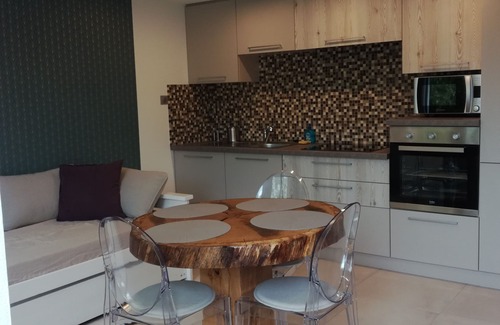 Muttersholtz Cottage | Peaceful Au Bon Repos Cottage in Heart of Alsace, Rated 9.6
