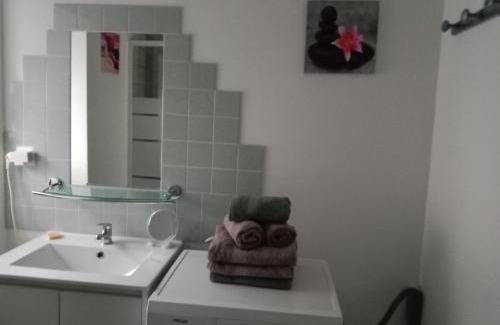 Tregourez House | Peaceful Gite in Finistère with Private Garden & Pet Friendly