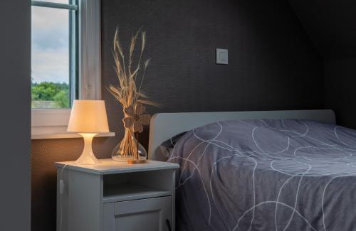 Leglise House | Cozy Gite Au Chant d'Eole: Pet-Friendly Getaway Awaits