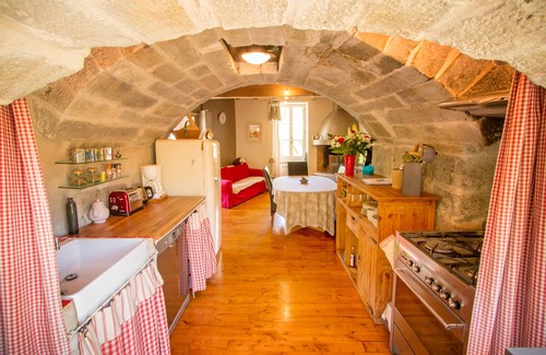 Montolieu House | Serene Retreat in Montolieu: Riverfront Bliss Awaits