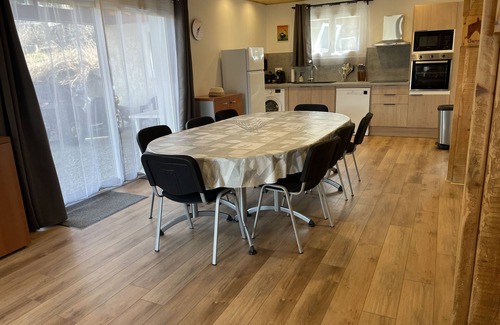 Chabottes Cottage | Gite Belle Vue 2 with mountain views