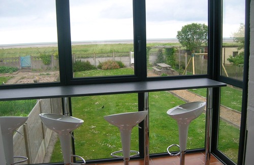 Cherrueix Cottage | Oceanfront Gite Baie Mt St Michel with Pool & Pet-Friendly