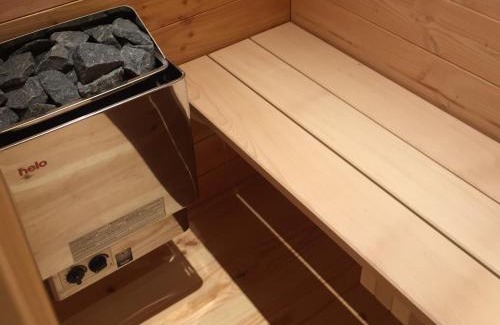 La Roche-des-Arnauds House | Gite Basse Correo: Oceanfront Retreat for Families & Pets