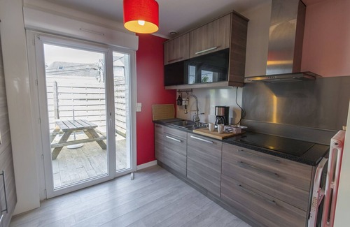 Downtown House | Modern Gite in Brest - Close to City Center & Amenities