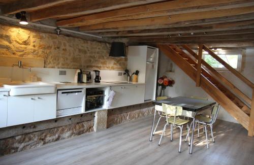 Saint-Leger-les-Paray House | Cozy Gite with Pool and Ocean View - Guest Rated 9.1/10