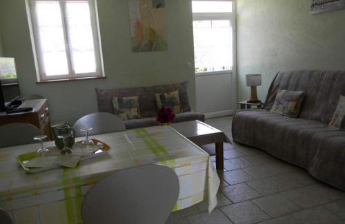 Faverolles House | Family-Friendly Retreat at Gite - Chambres d'Hôtes Faverolles
