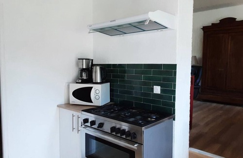 Champagnac Cottage | Gite Champagnac: Cozy Retreat for Families and Pets