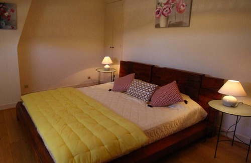 Contres Cottage | Pet and Child Friendly Gite Cheverny for 3 Guests