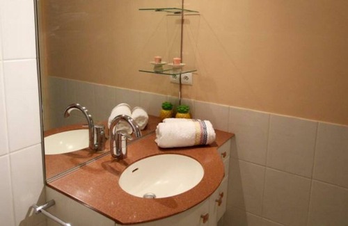 Contres Cottage | Pet and Child Friendly Gite Cheverny for 3 Guests