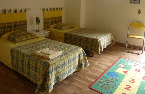 Cheverny Cottage | Cozy Gite Cheverny: Family-Friendly 3-Bedroom Retreat