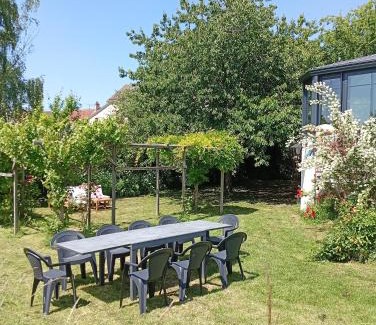 Gouvieux Bed & Breakfast | Cozy Gite "Chez Eléonore et Axel" - Guest Rated 8.8/10