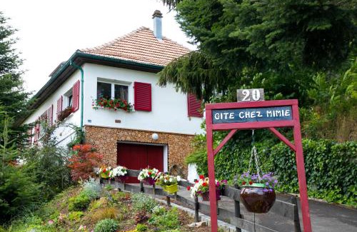 Breitenbach-Haut-Rhin House | Gite Chez Mimie: Oceanfront Retreat with Pet-Friendly Vibes