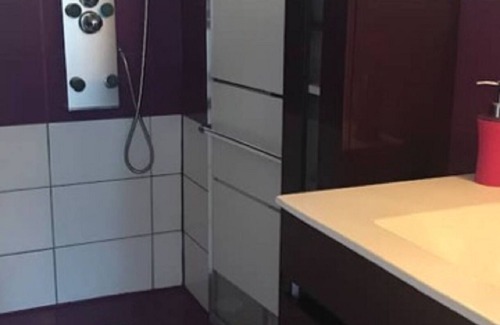 Vieille-Brioude Apartment | Relaxing Gite on the River - Pet and Child Friendly Stay
