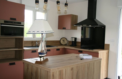 Seigy Cottage | Gîte Comfort with Countryside View & Family-Friendly Amenities