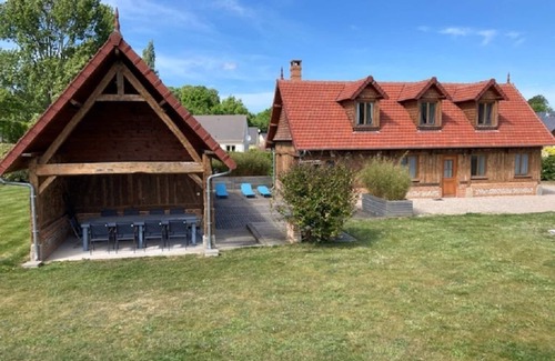Houdetot House | Cozy Gite with Fireplace, Sauna & Oceanfront Views