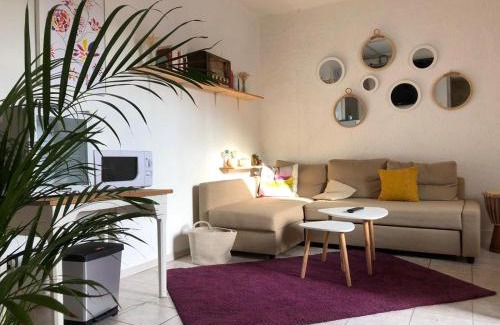Longes Apartment | Child-Friendly Gite Near Lyon - Guest Rated 8.9/10