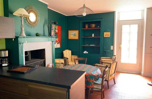 Baraize House | Cozy Getaway for 4 in the Scenic Creuse Valley