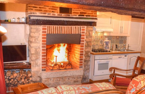 Cour-Cheverny Cottage | Cozy Gite Cour-Cheverny: Pet-Friendly Retreat for Families