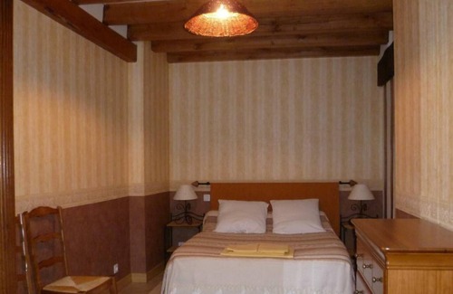 Cour-Cheverny Cottage | Cozy Gite Cour-Cheverny with 3 Bedrooms for Families