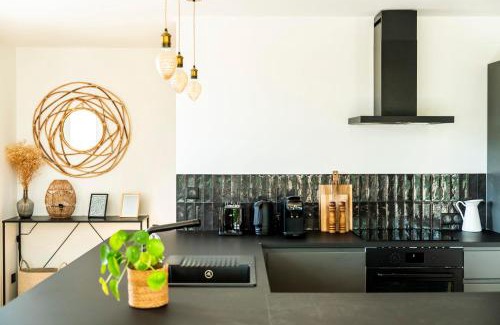 Premanon House | Scenic Gite with Panoramic Views for Four Guests