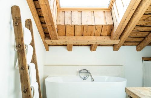 Premanon House | Scenic Gite with Panoramic Views for Four Guests